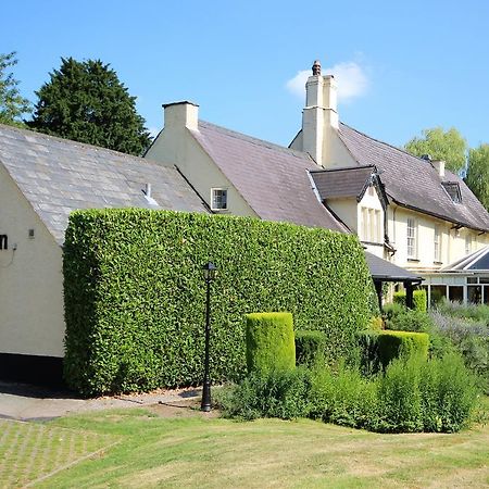 Plas Derwen Hotel Abergavenny ภายนอก รูปภาพ