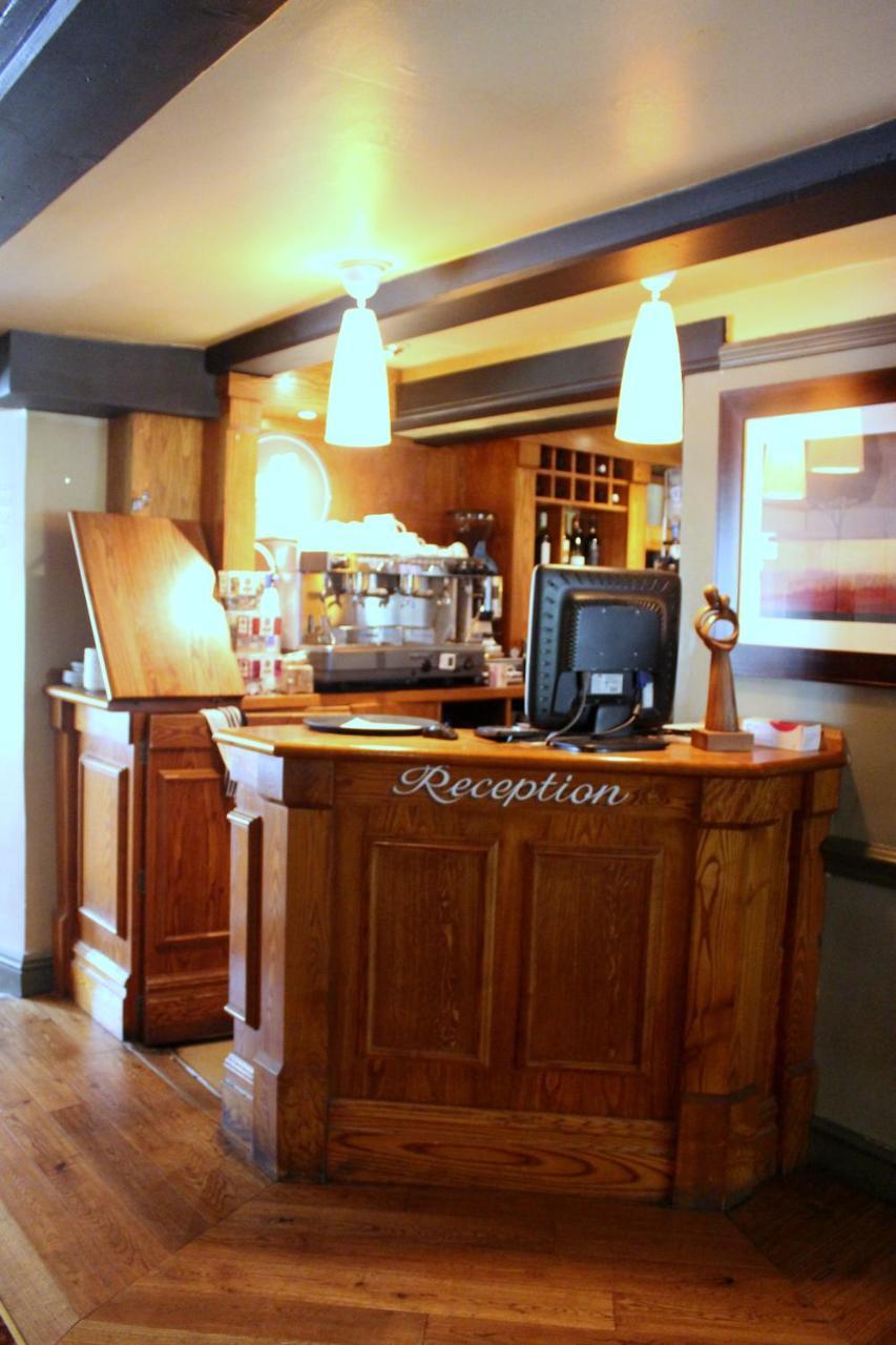 Plas Derwen Hotel Abergavenny ภายนอก รูปภาพ